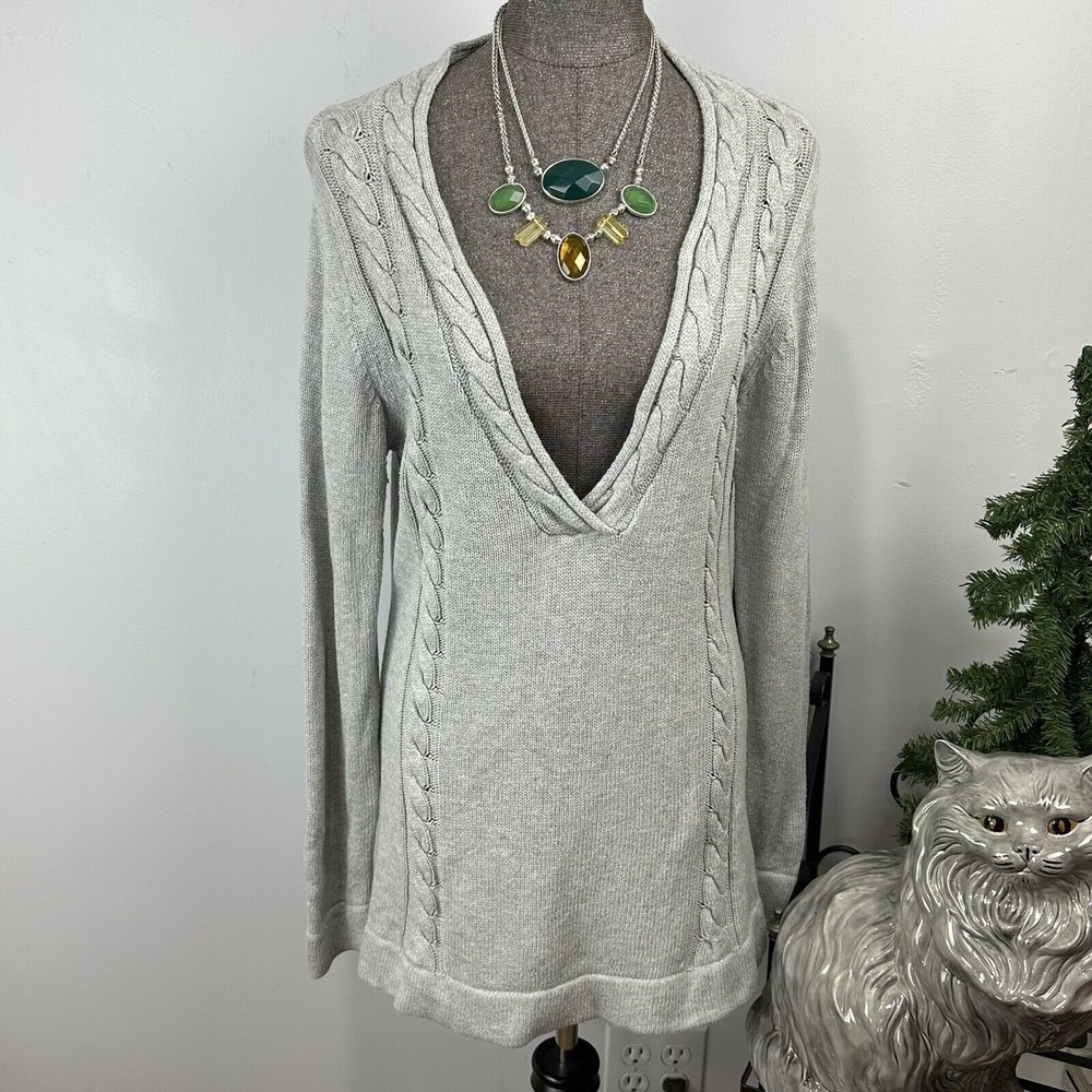 Banana Republic Light Gray Cable V-Neck Sweater